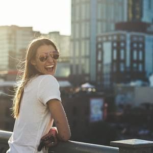 Meet your Posher, Samantha